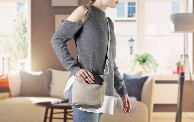 Drop files into the designated folder for automatic file synchronisation. Drop files into the designated folder for automatic file synchronisation.