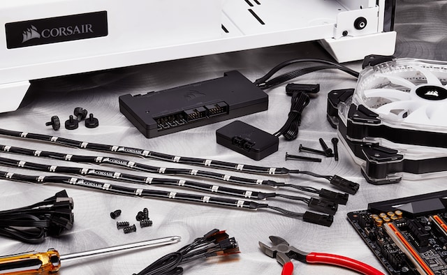 accessories laying down with the commander pro hub accessories laying down with the commander pro hub