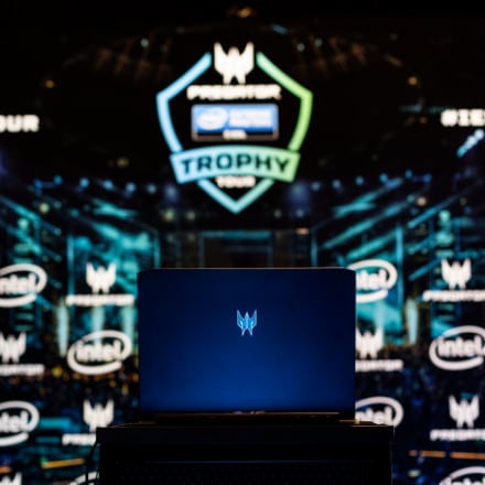 Acer Predator Triton 300 PT315-52 15,6" FHD 144 Hz Acer Predator Triton 300 PT315-52 15,6" FHD 144 Hz