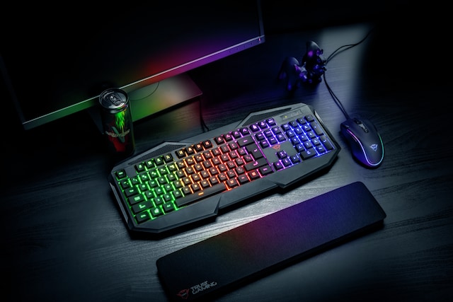 Trust GXT 830RW Avonn