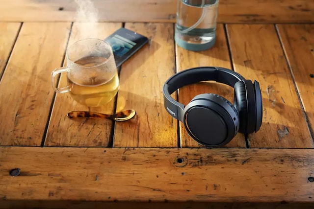 Philips H5205 Headphones Over-ear BK Philips H5205 Headphones Over-ear BK