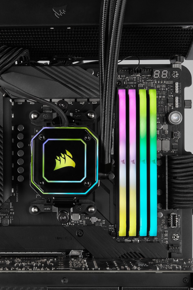 Corsair Vengeance® RGB RS DDR4 3200MHz 16GB (2 x 8GB) Corsair Vengeance® RGB RS DDR4 3200MHz 16GB (2 x 8GB)