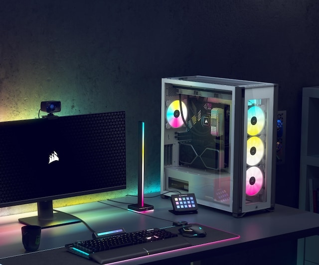 Corsair iCUE 7000X RGB