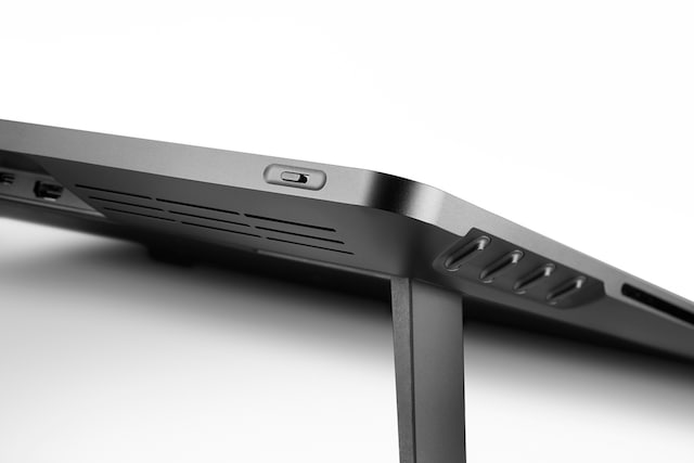 Wacom Cintiq Pro 16 (2021) Wacom Cintiq Pro 16 (2021)