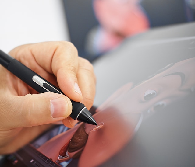 Wacom Cintiq Pro 16 (2021) Wacom Cintiq Pro 16 (2021)