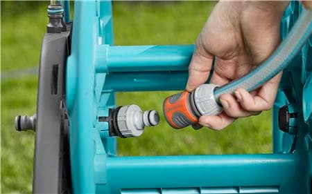 GARDENA CleverRoll M med 20m classic slange 1/2" og startsett GARDENA CleverRoll M med 20m classic slange 1/2" og startsett