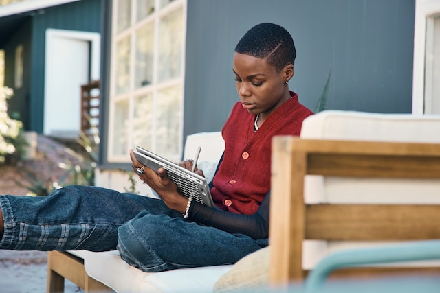 HP Pavilion x360 14-ek1005no 14" HP Pavilion x360 14-ek1005no 14"