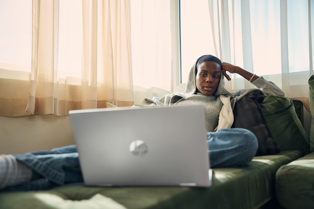 HP Pavilion x360 14-ek1005no 14" HP Pavilion x360 14-ek1005no 14"