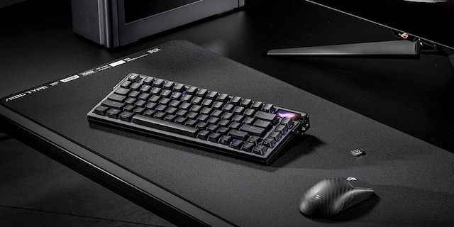 ASUS ROG Azoth Extreme