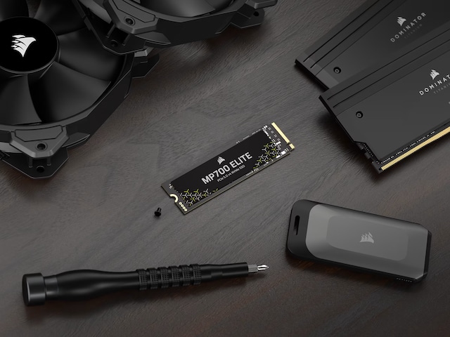 Corsair MP700 Elite Corsair MP700 Elite